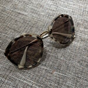 Prada Tortoiseshell Sunglasses SPR 18U 53 24 UAO-500 140 2N